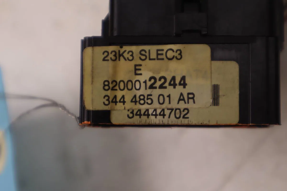 Commande eclairage Renault VEL SATIS (BJ0_) 2.2 dci (bj0e, bj0f) (2002-2009) 5 portes occasion — photo 3