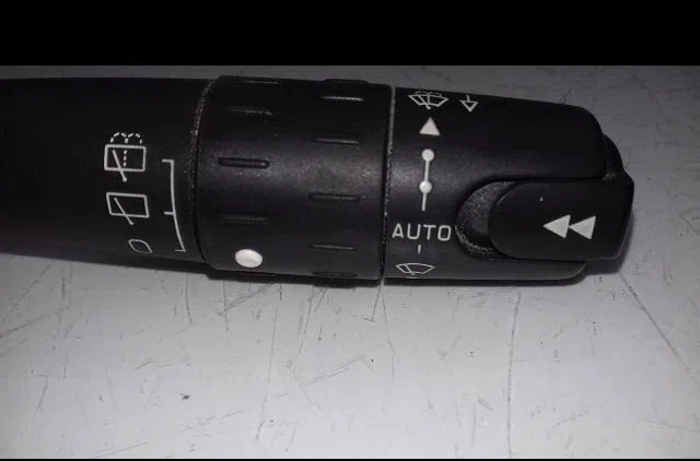 Commande essuie glace Citroën XSARA (N1) 2.0 16v (2000-2005) occasion — photo 2