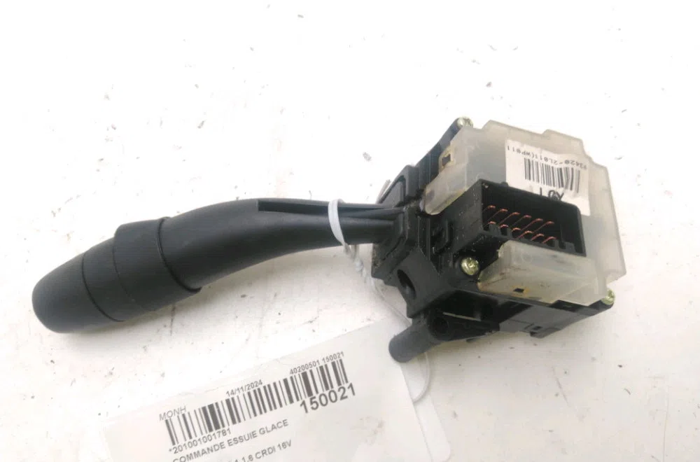 Commande essuie glace Hyundai I30 Break (FD) 1.6 crdi (2008-2012) occasion — photo 2