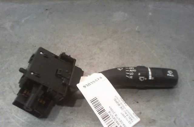Commande essuie glace Kia MAGENTIS II (MG) 2.0 crdi (2006-2010) occasion — photo 4