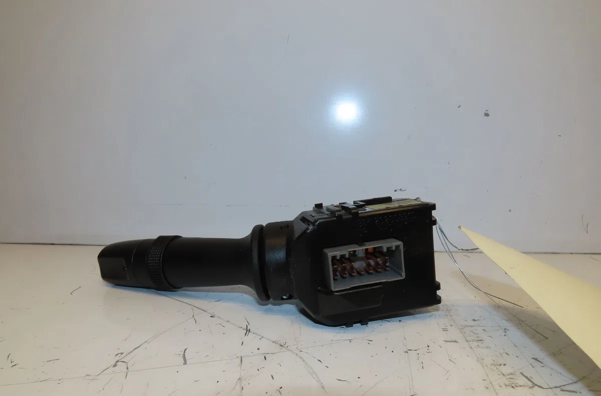 Commande essuie glace Kia RIO III (UB) 1.1 crdi (2011-2017) occasion — photo 2