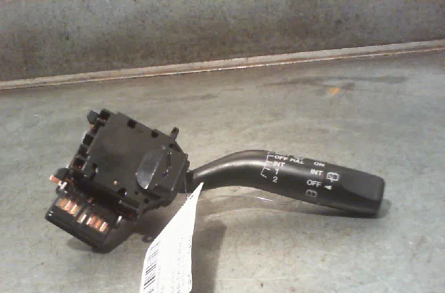 Commande essuie glace MAZDA PREMACY Phase 1 07-1999--06-2005 occasion — photo 3