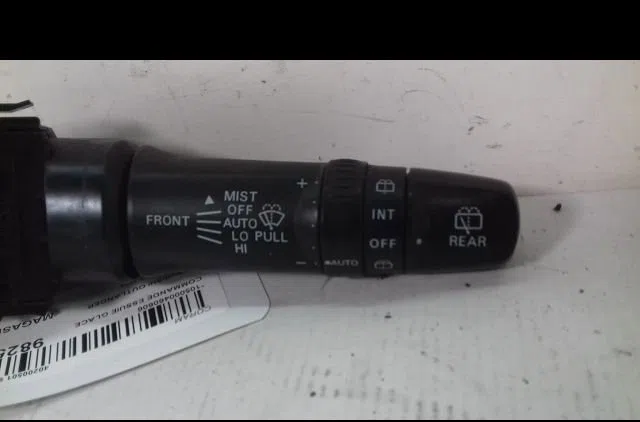 Commande essuie glace Mitsubishi OUTLANDER II (CW_W) 2.0 di-d (cw8w) (2007-2012) occasion — photo 2