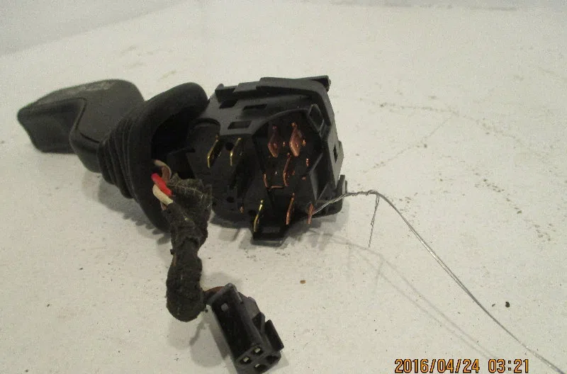 Commande essuie glace OPEL ZAFIRA I 2004 occasion — photo 2