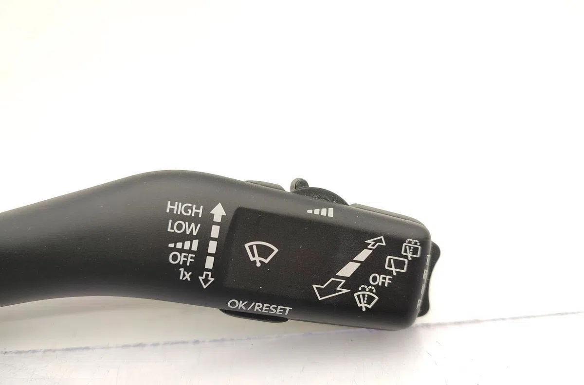 Commande essuie glace VOLKSWAGEN TOURAN 1 PHASE 2 occasion — photo 2