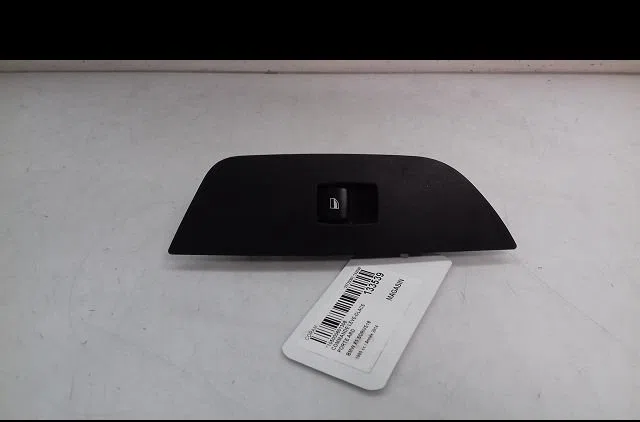 Commande leve-glace porte arrière droite Bmw X1 (E84) Sdrive 18 d (2009-2015) occasion — photo 3