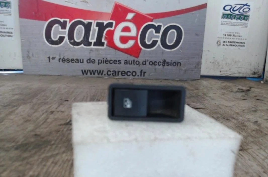 Commande leve-glace porte arrière droite Opel ASTRA H (A04) 1.3 cdti (l48) (2005-2010) occasion — photo 2