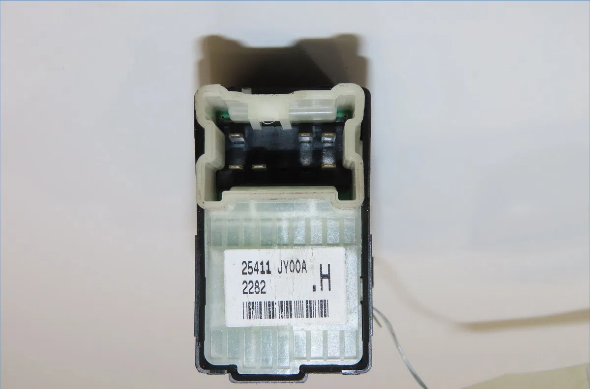 Commande leve-glace porte arrière gauche Renault KOLEOS I (HY_) 2.0 dci (hy0k) (2008) occasion — photo 2