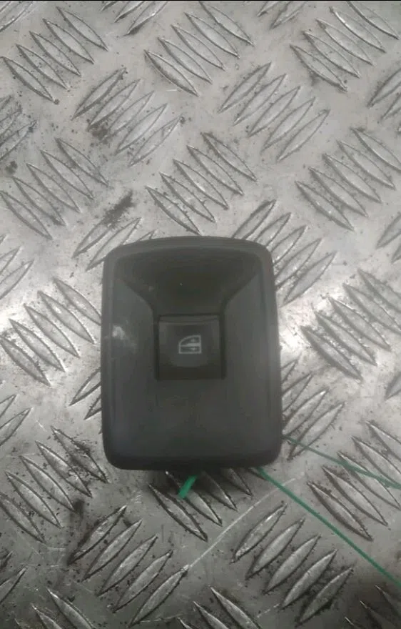 Commande lève-glace porte avant droite Citroen JUMPY Camionnette 2.0 hdi 140 (2007-2016) occasion — photo 2