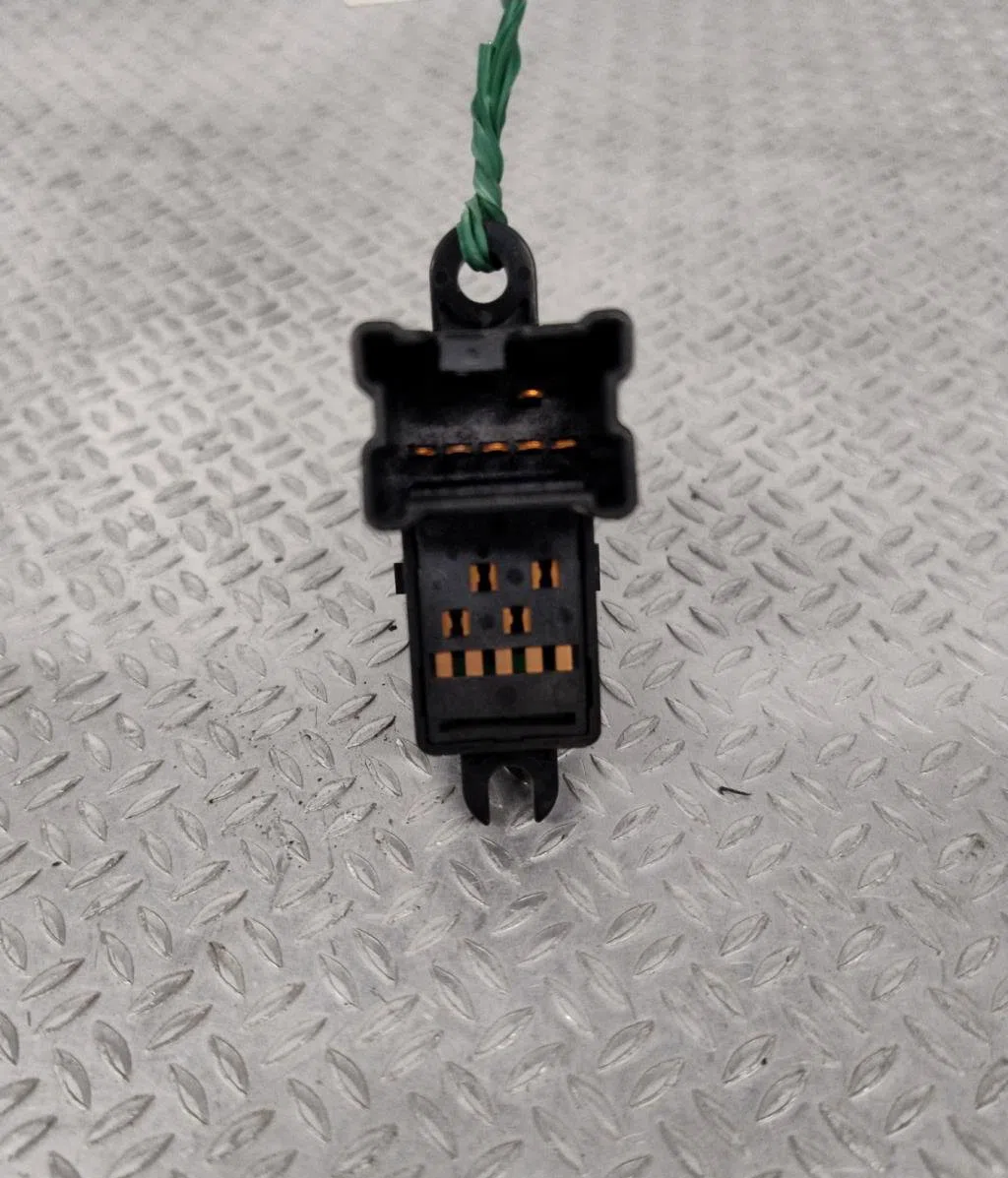 Commande lève-glace porte avant droite Nissan NOTE (E11, NE11) 1.4 (2006-2012) occasion