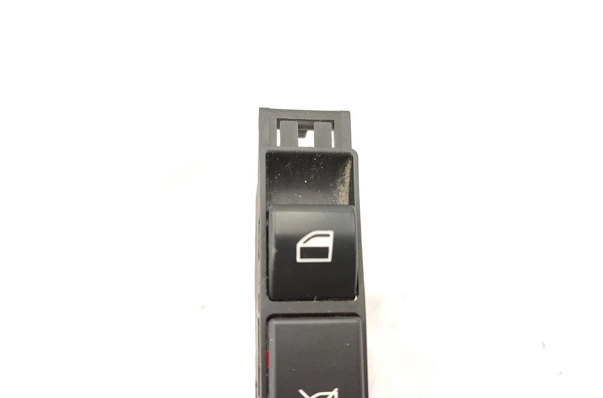 Commande lève-glace porte avant gauche BMW SERIE 3 E46 PHASE 1 occasion — photo 4