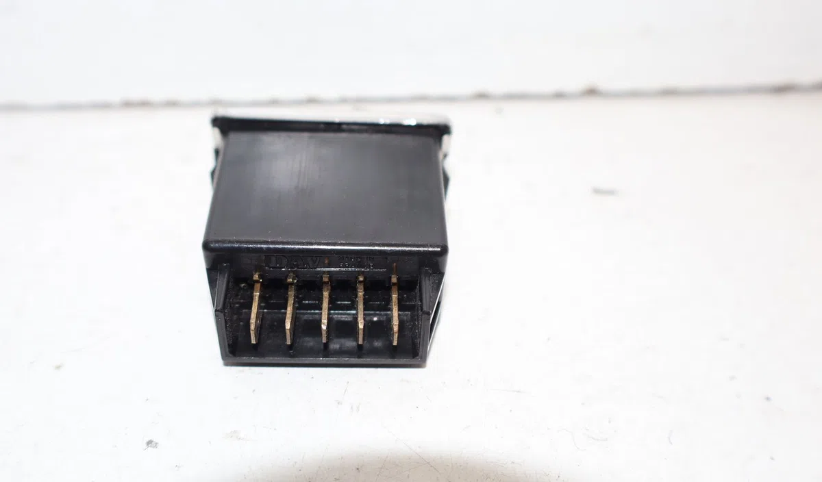 Commande lève-glace porte avant gauche Citroen CX II 22 trs (1985-1992) occasion — photo 2