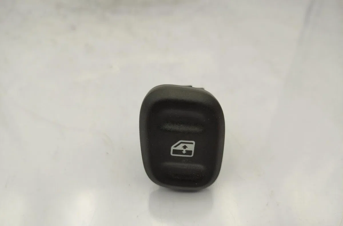 Commande lève-glace porte avant gauche FIAT PANDA 3 PHASE 1 occasion — photo 2