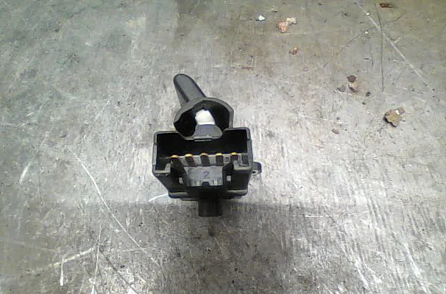 Commande lève-glace porte avant gauche Mg MG ZR 2.0 td (2001-2005) occasion — photo 4
