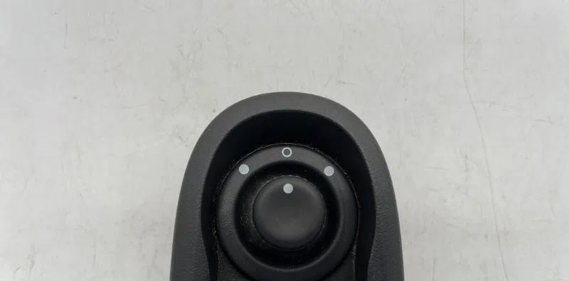 Commande lève-glace porte avant gauche RENAULT KANGOO 2 PHASE 1 occasion