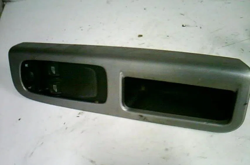 Commande lève-glace porte avant gauche Volvo C30 (533) 1.6 d (2006-2012) occasion