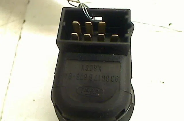 Commande rétroviseurs extérieures électriques Ford MONDEO III (B5Y) 1.8 16v (2000-2007) occasion — photo 2