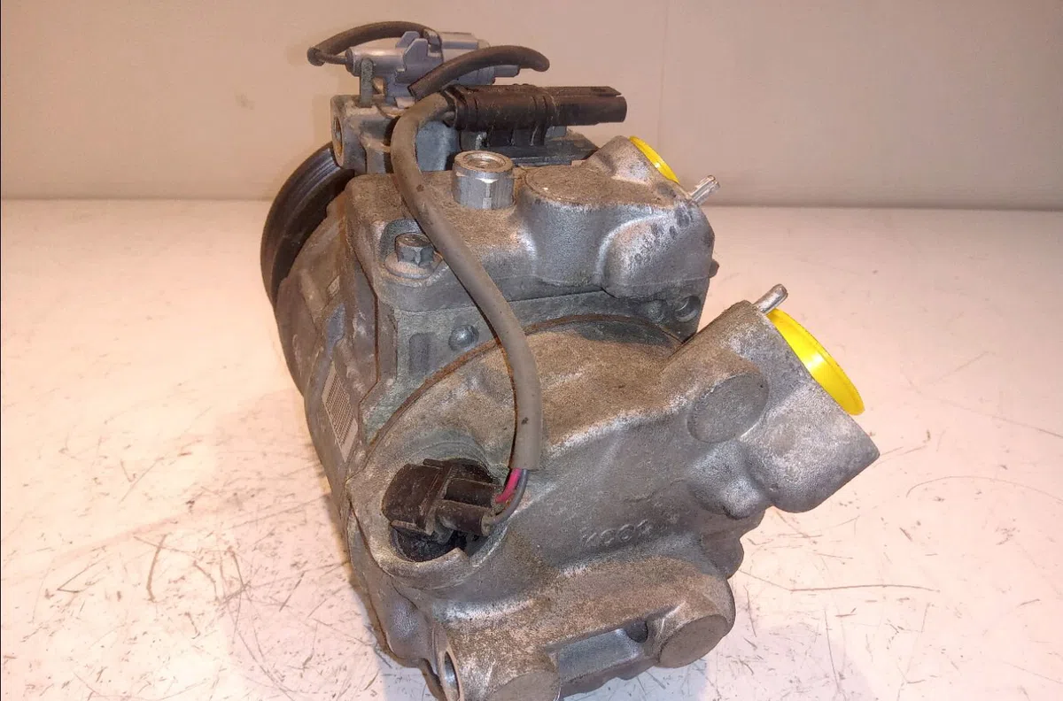 Compresseur air conditionne Bmw 3 (E90) 318 d (2007-2011) occasion — photo 2