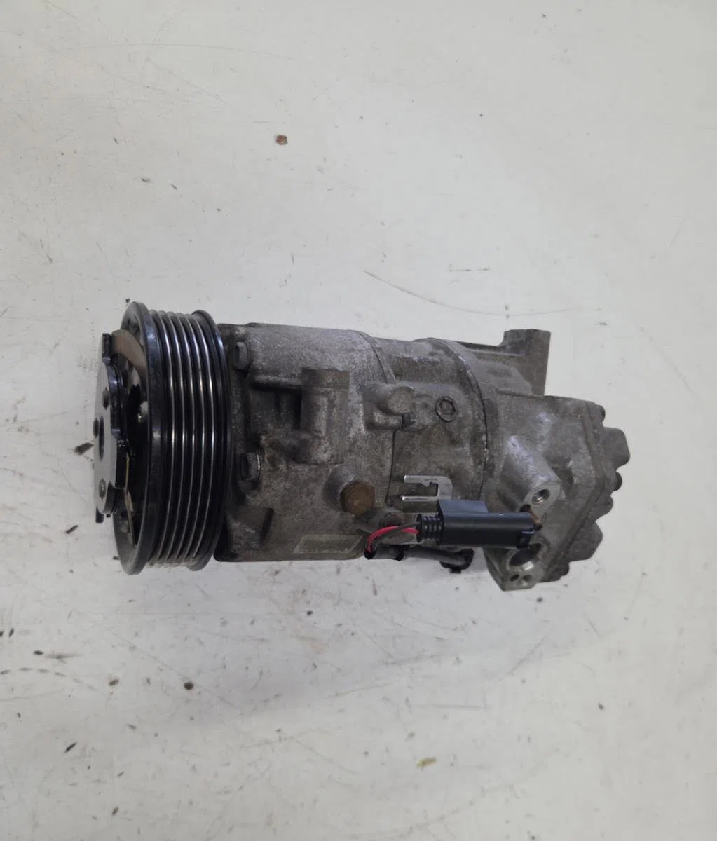 Compresseur air conditionne BMW SERIE 3 E90 PHASE 1 occasion — photo 2
