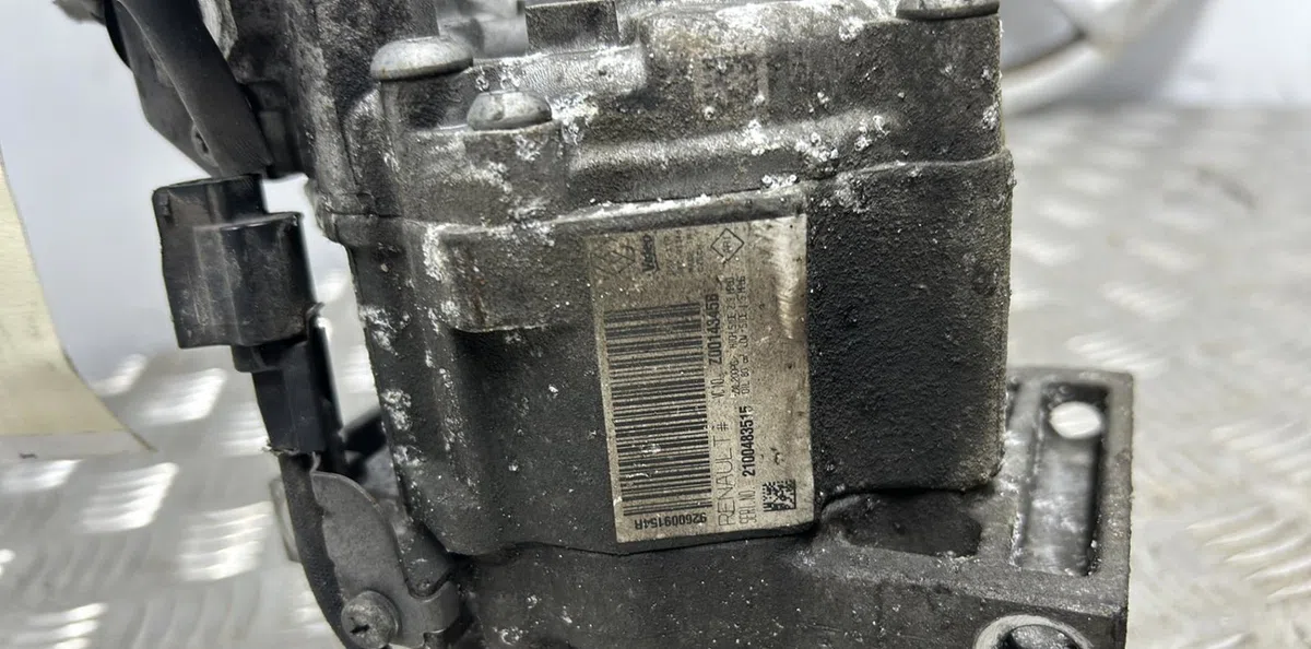 Compresseur air conditionne DACIA DUSTER 1 PHASE 1 occasion — photo 2