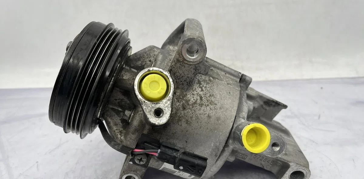 Compresseur air conditionne DACIA LOGAN MCV 2 PHASE 2 BREAK occasion — photo 2
