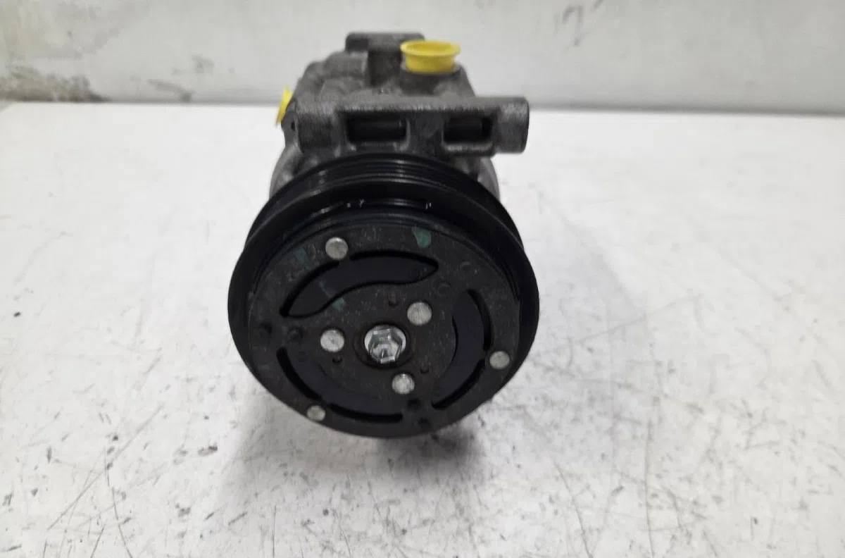 Compresseur air conditionne FIAT PANDA 2 PHASE 1 occasion — photo 3