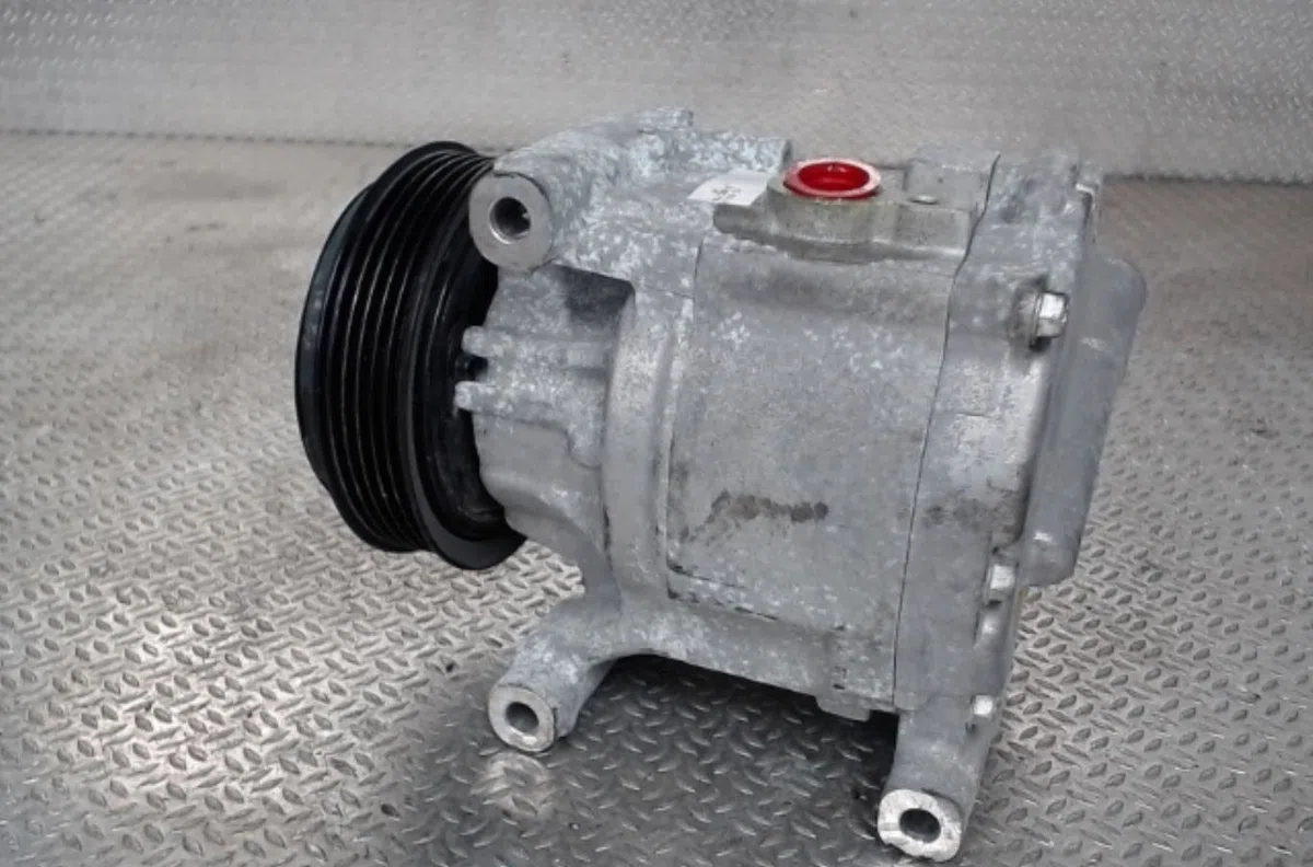 Compresseur air conditionne FORD KA 2  KA 2 PHASE 2 occasion — photo 2