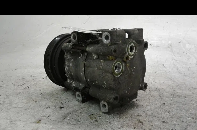 Compresseur air conditionne Ford PUMA (EC_) 1.7 16v (1997-2002) occasion