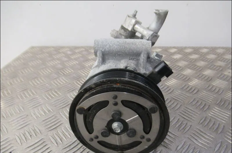 Compresseur air conditionne Ford PUMA (J2K, CF7) 1.0 flexifuel (2021) occasion — photo 2