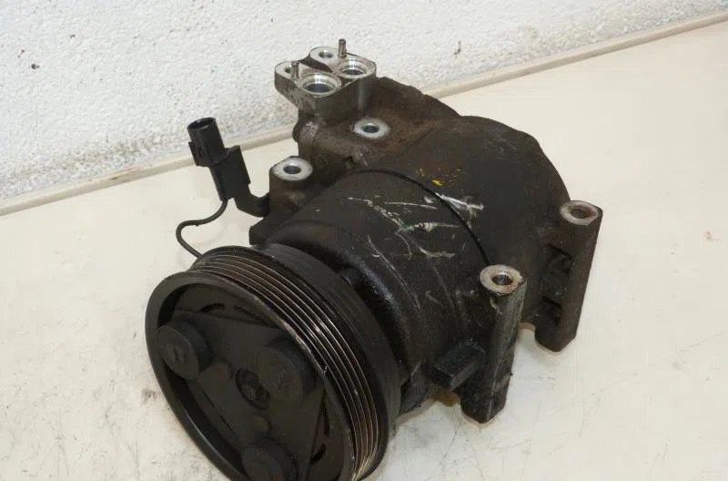 Compresseur air conditionne HYUNDAI ACCENT 2 occasion — photo 2