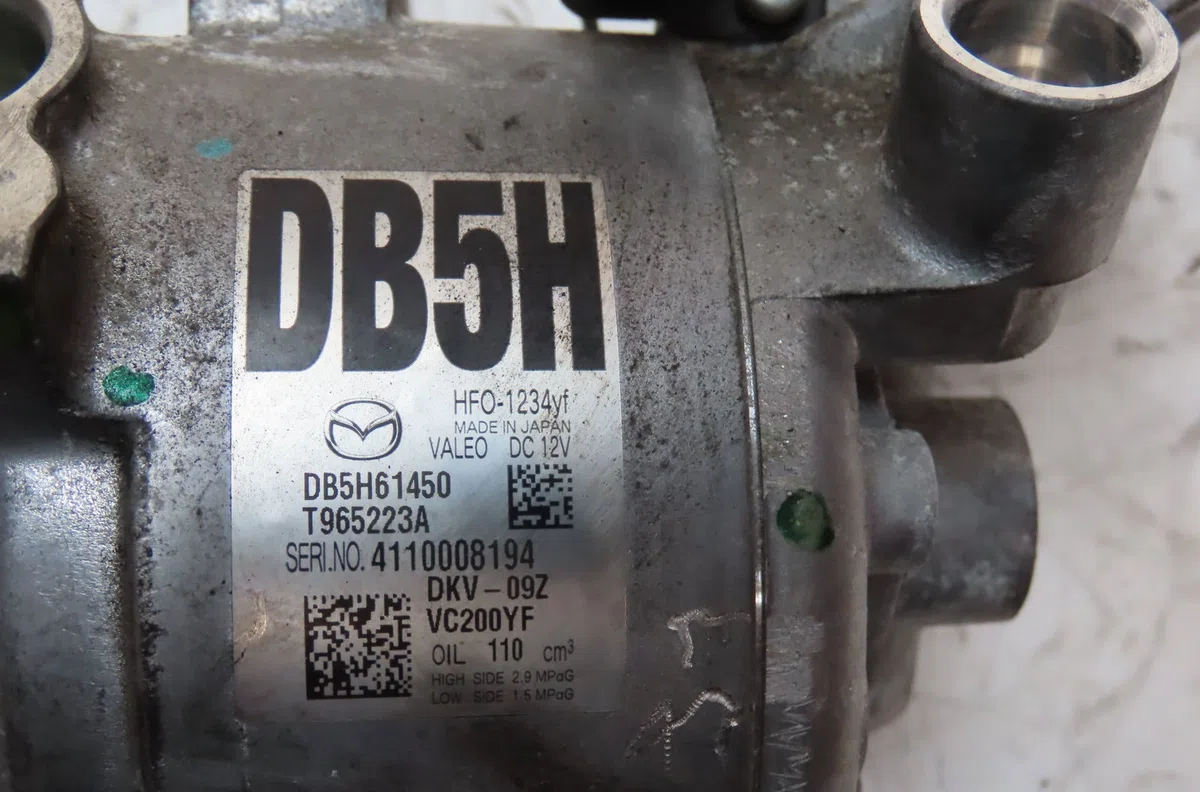 Compresseur air conditionne Mazda 2 (DL, DJ) 1.5 skyactiv-g (2014) occasion — photo 2
