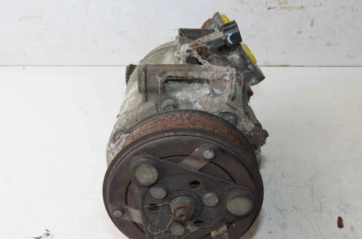 Compresseur air conditionne MAZDA MAZDA 5 II occasion — photo 2