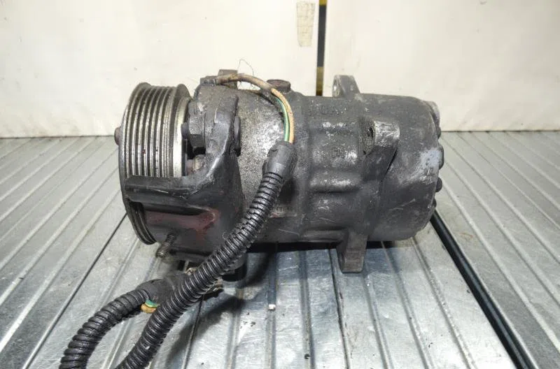 Compresseur air conditionne PEUGEOT BOXER 2 occasion — photo 3