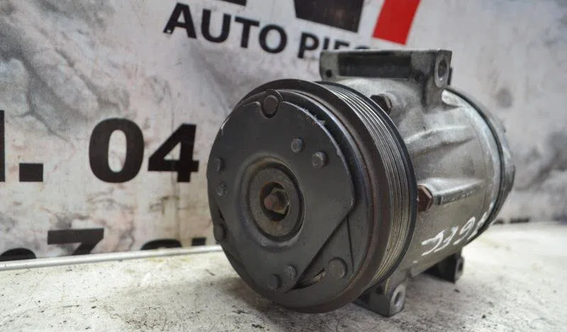 Compresseur air conditionne RENAULT LAGUNA 1 PHASE 2 BREAK occasion — photo 2