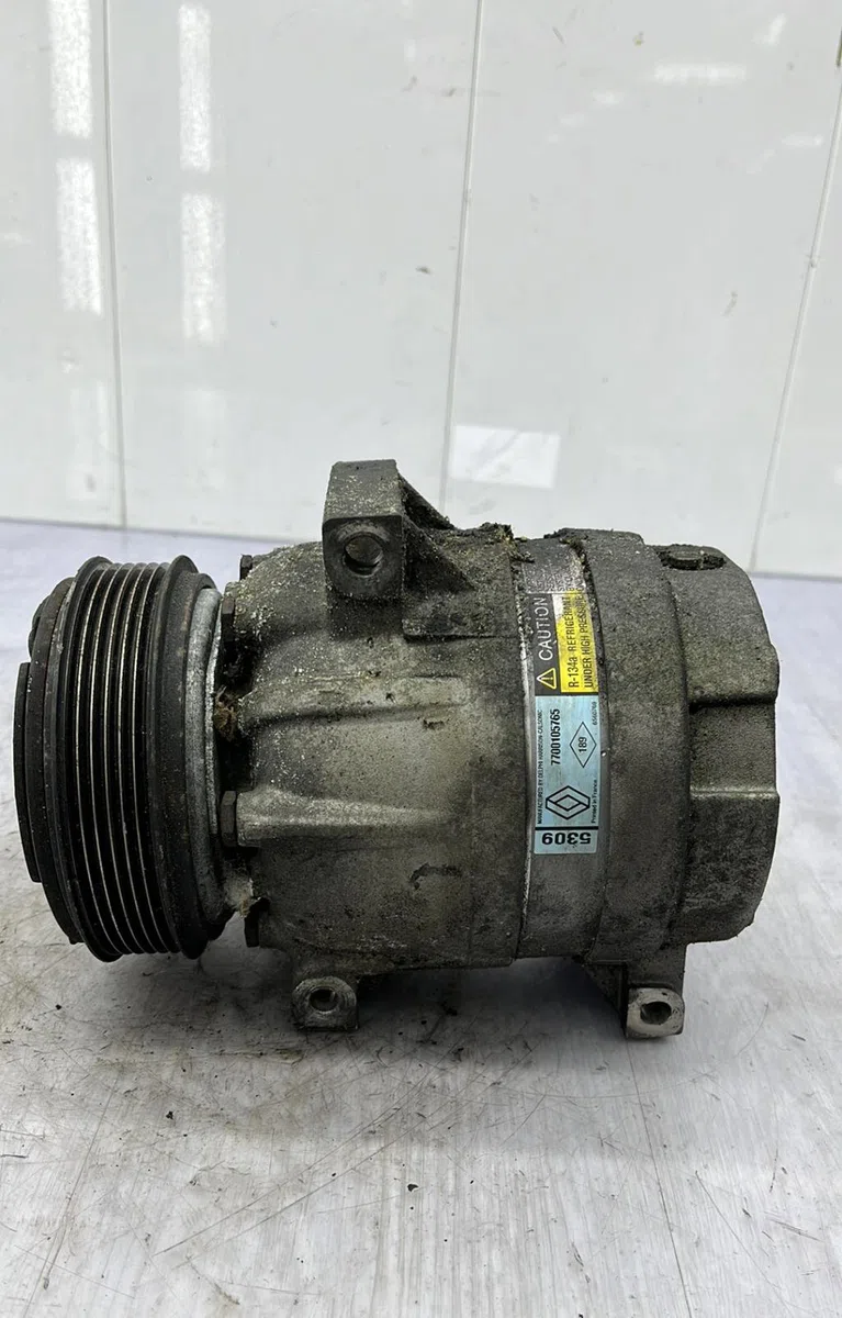Compresseur air conditionne RENAULT MEGANE 1 PHASE 2 occasion — photo 3