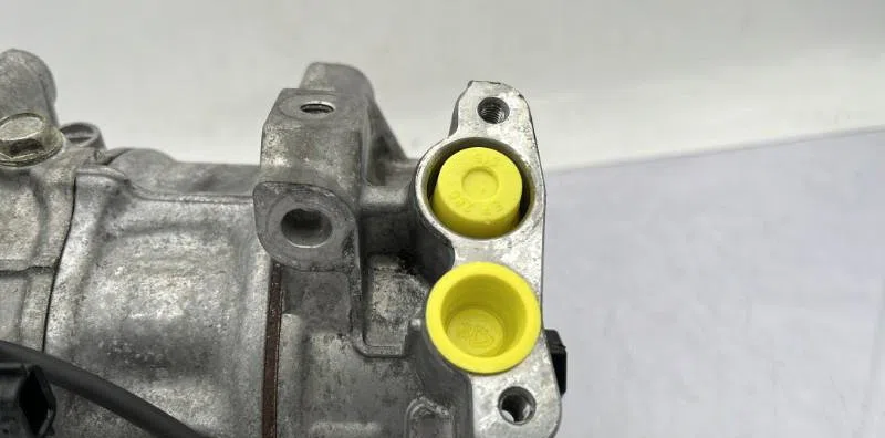 Compresseur air conditionne RENAULT MEGANE 4 PHASE 1 occasion — photo 2
