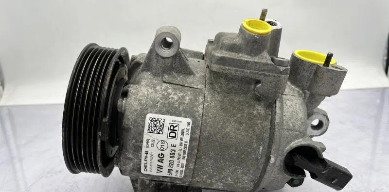 Compresseur air conditionne SKODA FABIA 2 PHASE 2 occasion — photo 2