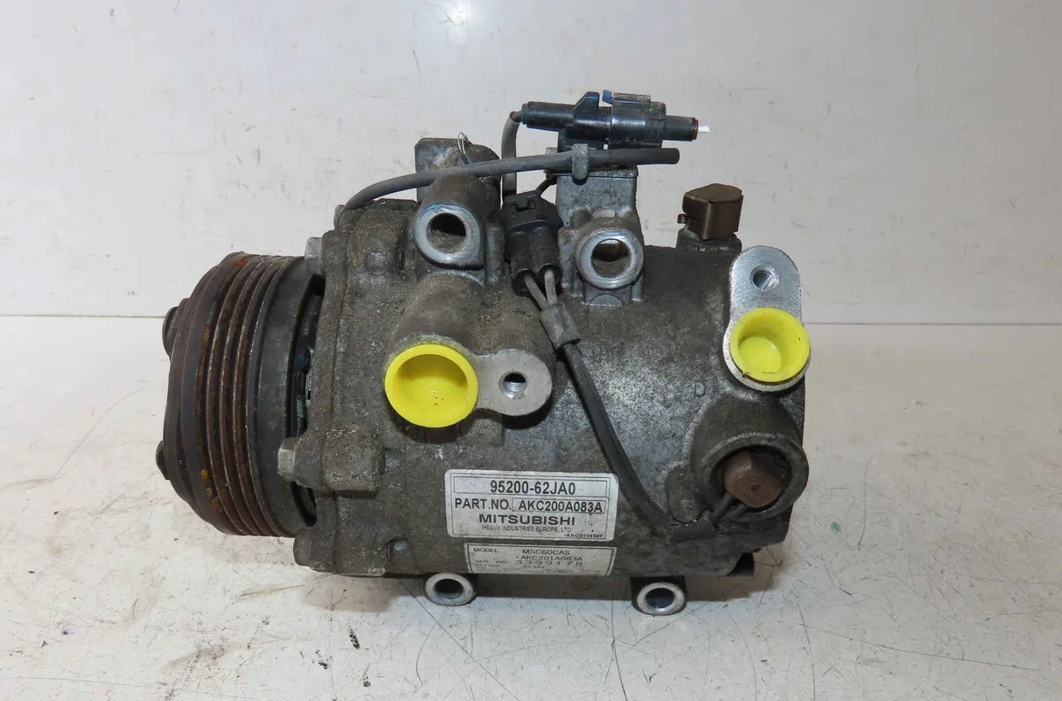 Compresseur air conditionne SUZUKI SWIFT III occasion — photo 2