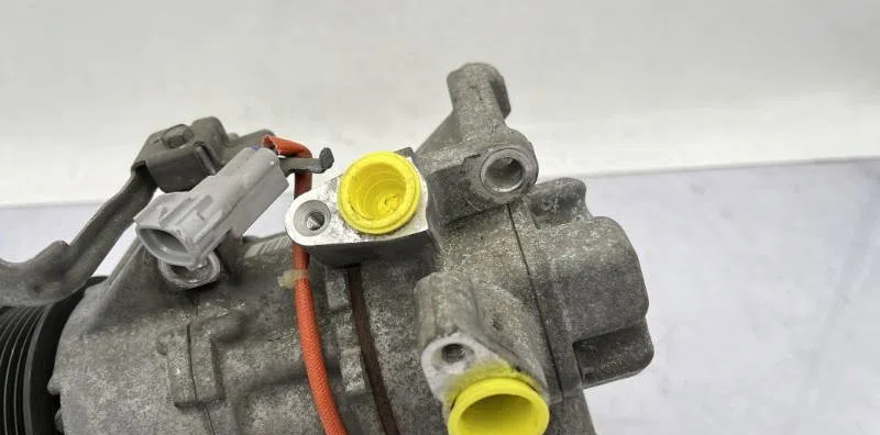 Compresseur air conditionne TOYOTA AURIS 1 PHASE 1 occasion — photo 3