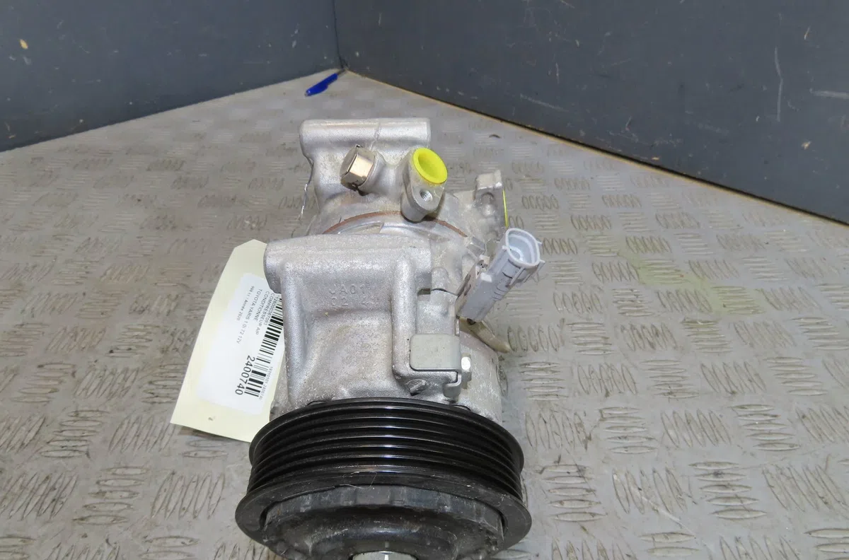 Compresseur air conditionne TOYOTA YARIS occasion — photo 2