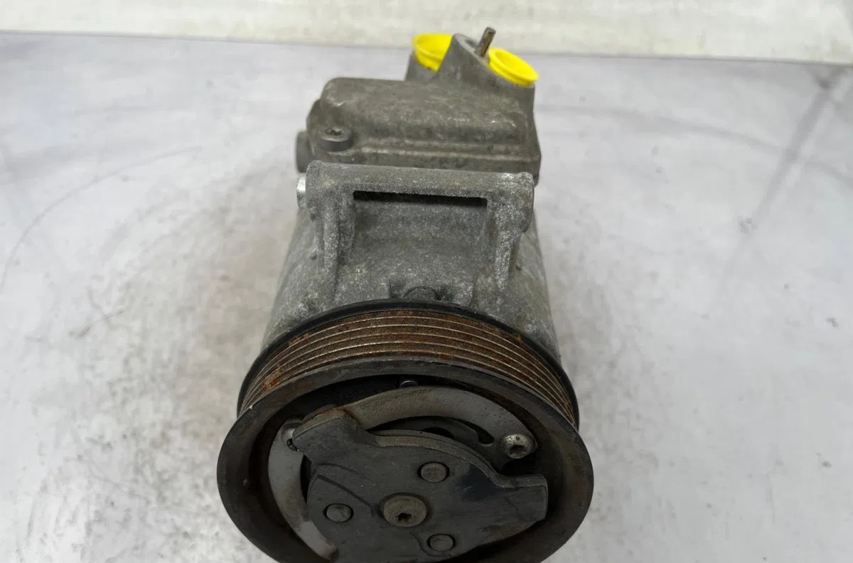 Compresseur air conditionne VOLKSWAGEN GOLF 6 occasion — photo 3