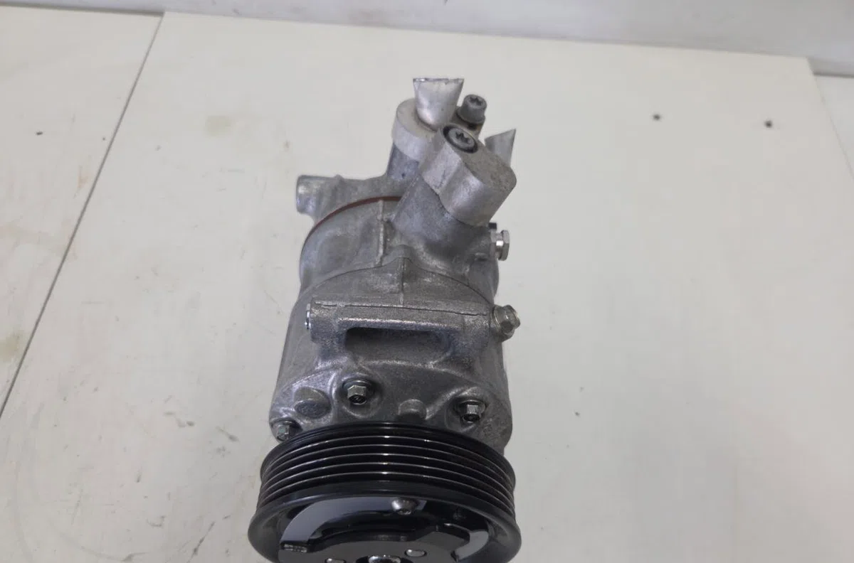Compresseur air conditionne VOLKSWAGEN POLO 5 PHASE 2 occasion