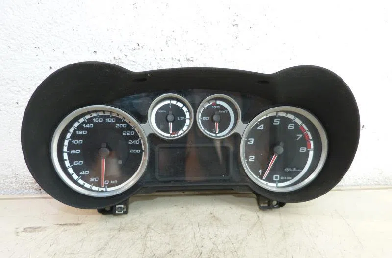 Compteur ALFA ROMEO MITO PHASE 1 occasion — photo 2