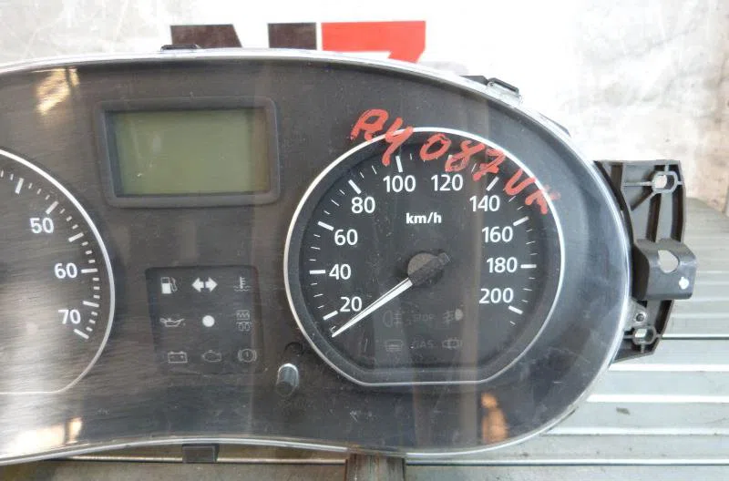 Compteur DACIA SANDERO 1 occasion — photo 3