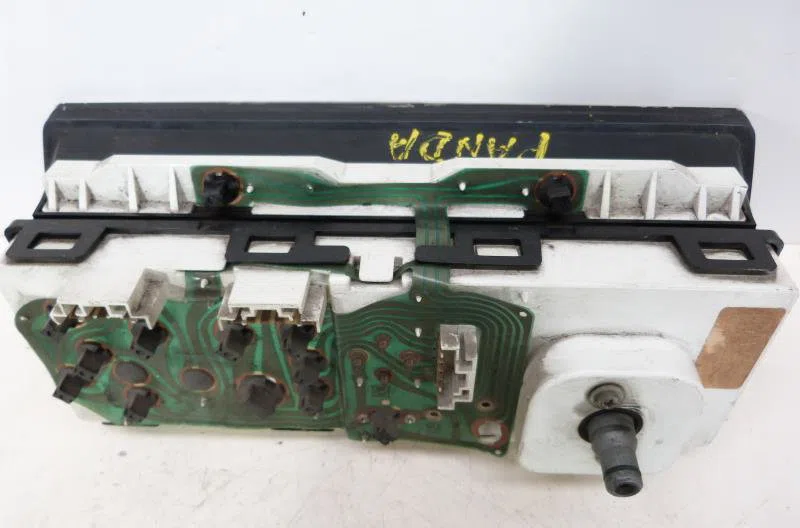 Compteur FIAT PANDA 1 PHASE 1 occasion — photo 2