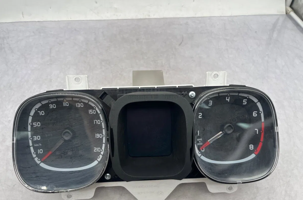 Compteur FIAT PANDA 3 PHASE 1 occasion — photo 3