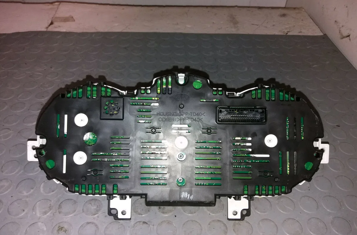 Compteur Kia RIO III (UB) 1.4 crdi (2011-2017) occasion — photo 2
