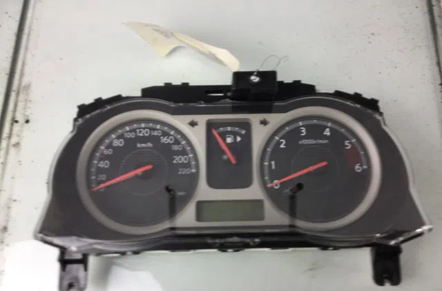 Compteur Nissan NOTE (E11, NE11) 1.5 dci (2010-2012) occasion — photo 3