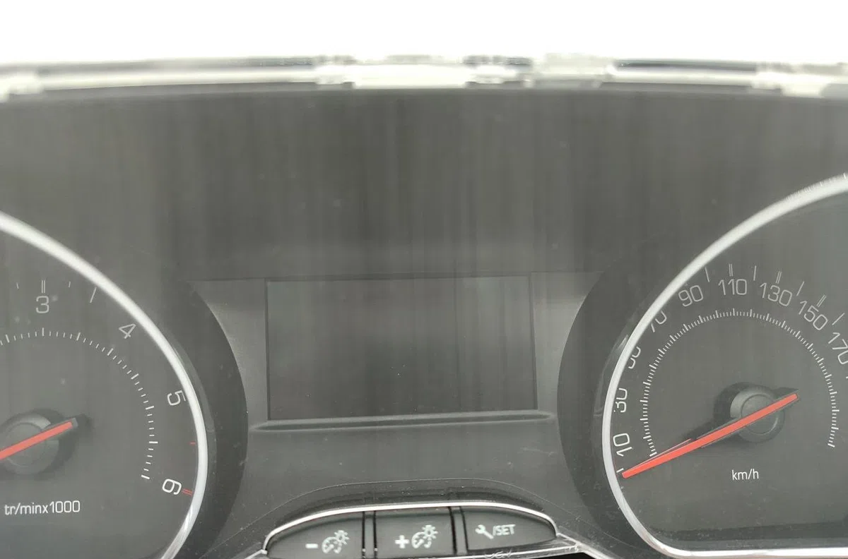 Compteur PEUGEOT 208 1 PHASE 1 occasion — photo 2