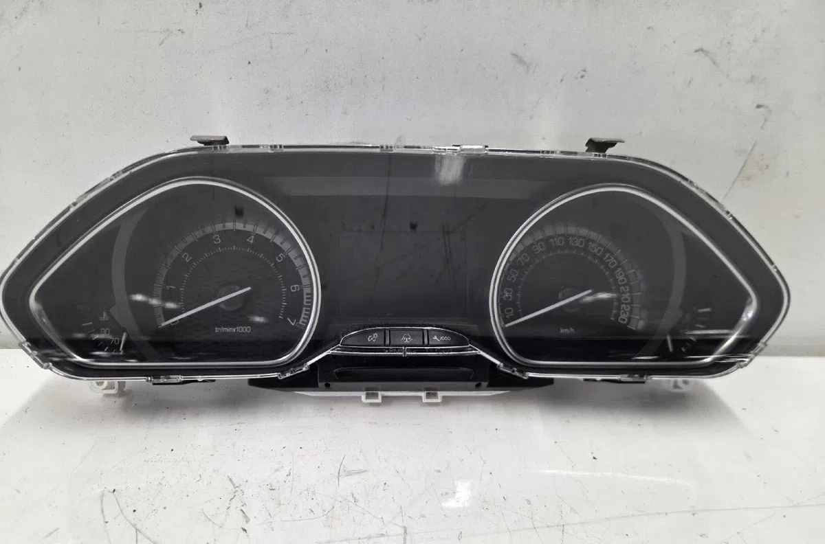 Compteur PEUGEOT 208 1 PHASE 2 occasion — photo 2